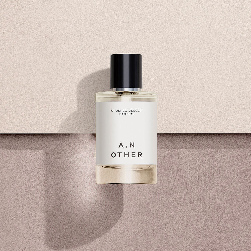 A. N. OTHER Crushed Velvet – Eau de Parfum – 100ml von Catherine Selig in der Duftnote Aromatic, Woody-Smoky, Spicy