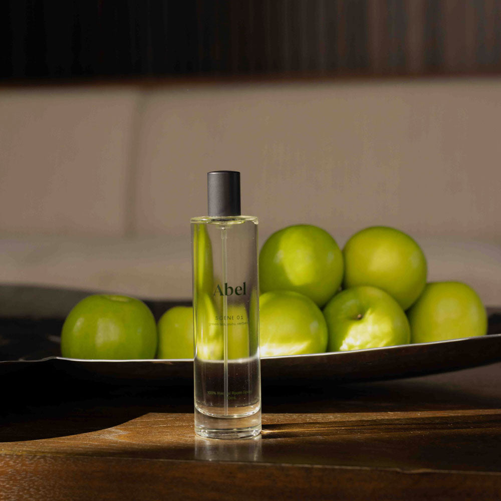 Scene 01 – Room Spray