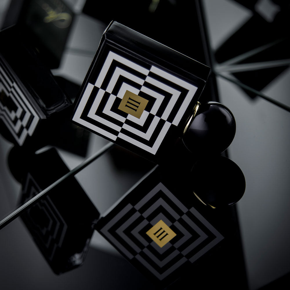 Numero Tre (III) – Extrait de Parfum – Sample