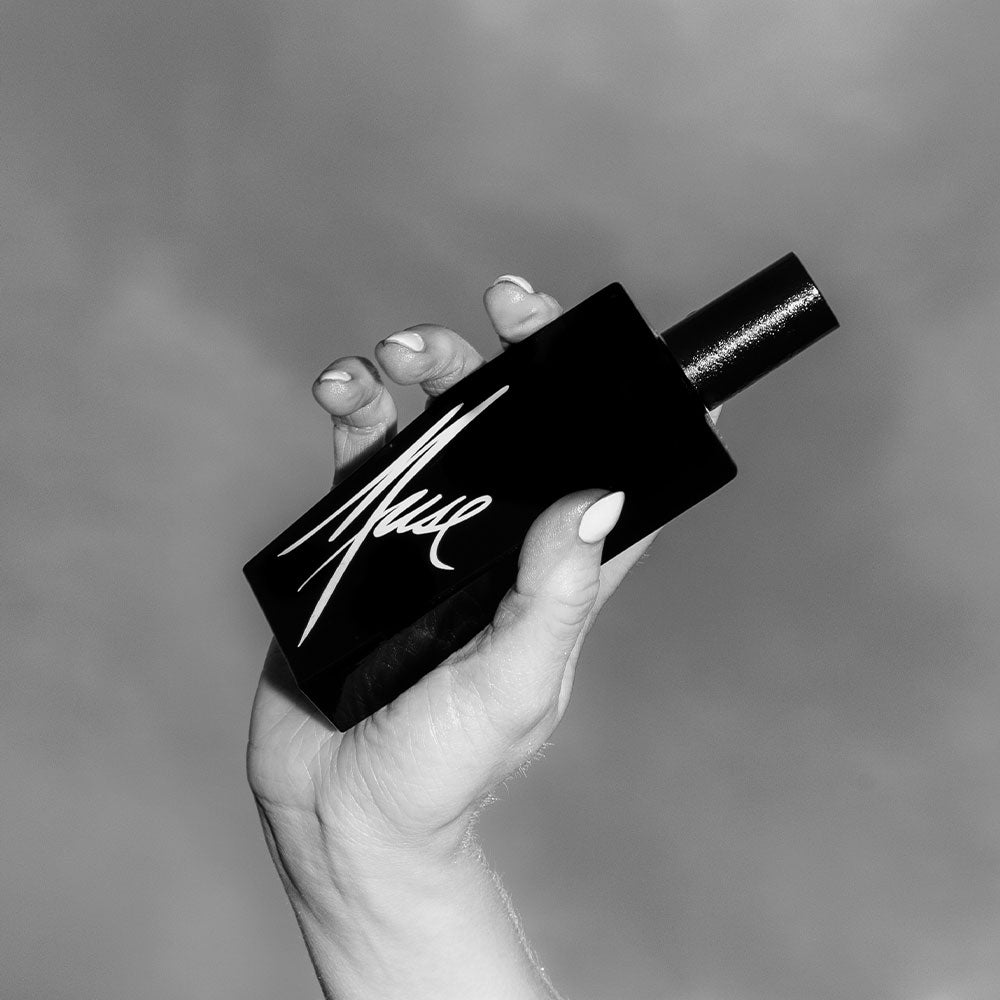 Andrea Maack Muse – Extrait de Parfum – 50ml von Domitille Michalon in der Duftnote Cremig, Blumig