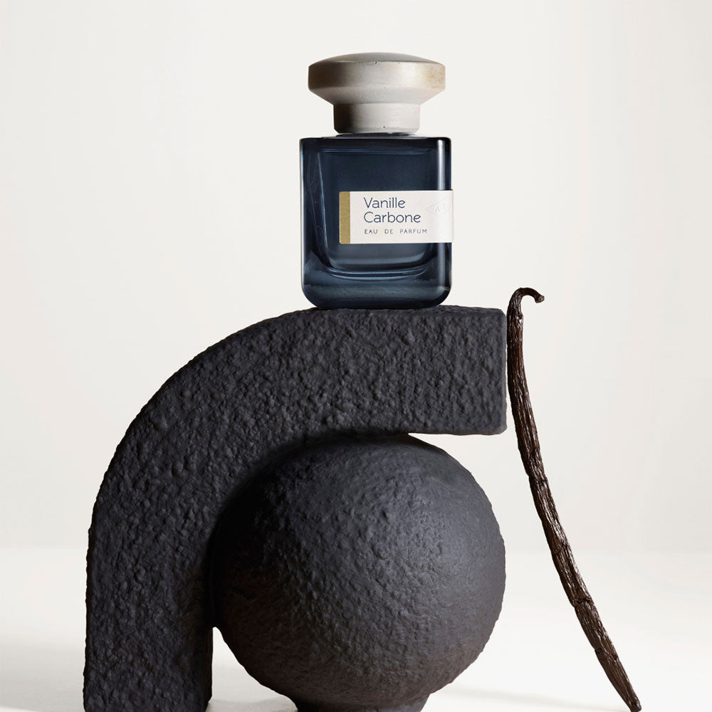Atelier Materi Vanilla Carbone – Eau de Parfum – 100ml von Natalie Gracia-Cetto in der Duftnote Gourmand, Spicy