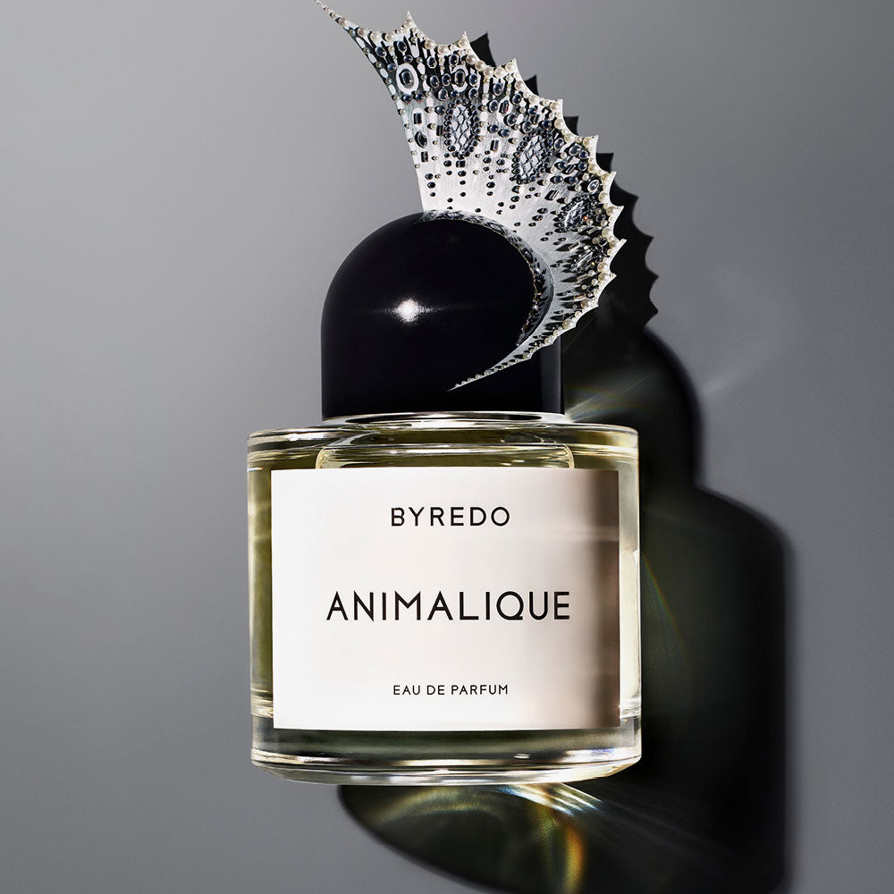 Byredo Animalique – Eau de Parfum – 50ml von Ben Gorham, Jérôme Epinette in der Duftnote Woody, Powdery, Animalic