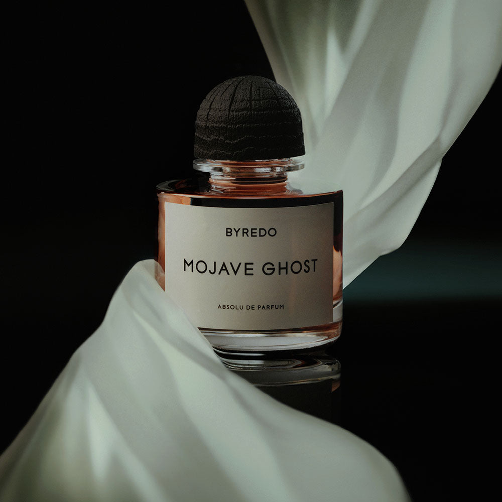 Byredo Mojave Ghost – Absolu de Parfum – Sample von Ben Gorham, Olivia Giacobetti, Jérôme Epinette in der Duftnote Woody, Floral