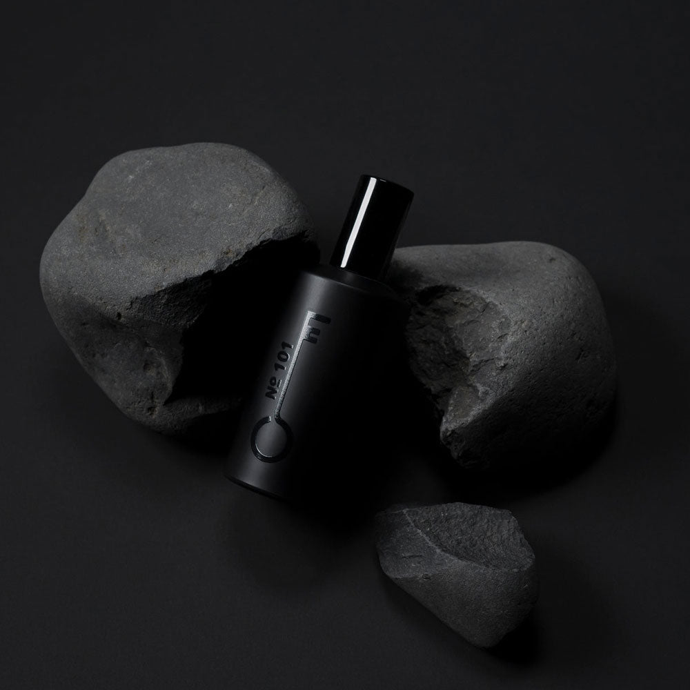 Fischersund Nr. 101 – Eau de Parfum – Probe von Jón Þór Birgisson in der Duftnote Green, Spicy