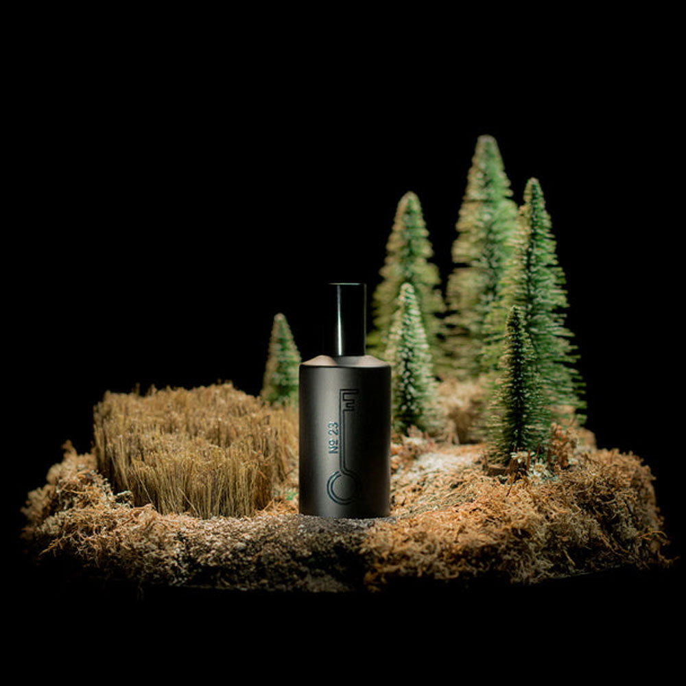 Fischersund No. 23 – Eau de Parfum von Jón Þór Birgisson in der Duftnote Holzig-Rauchig, Harzig