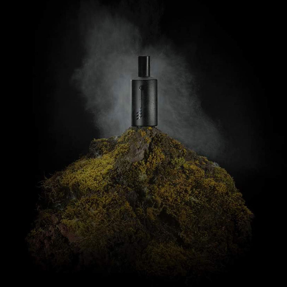 Fischersund X 66 North – Útilykt – Eau de Parfum – Sample von Jón Þór Birgisson in der Duftnote Holzig-Grün