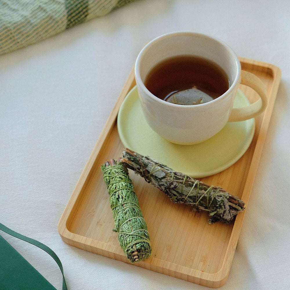 Juniper Ridge Cedar, Mugwort – Natural Incense Bundle