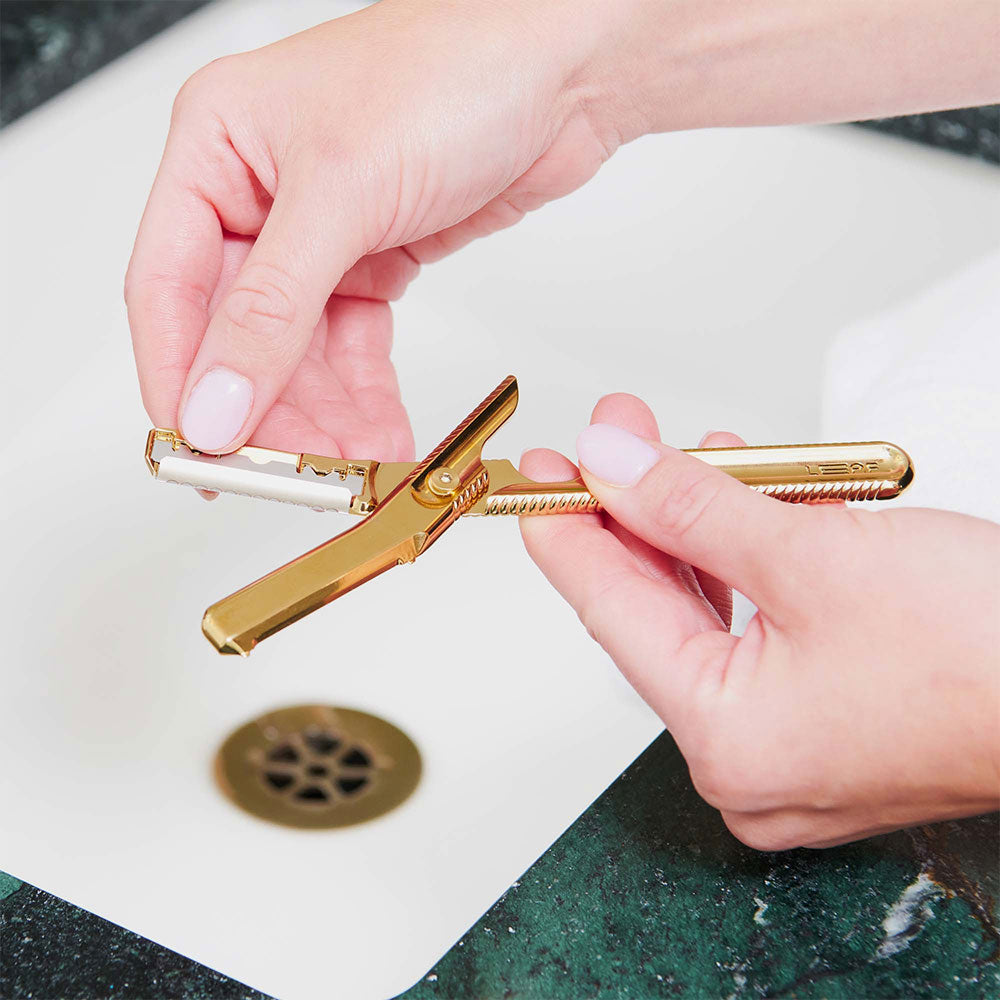 Leaf Shave The Leaf Dermaplaner Kit – Gold