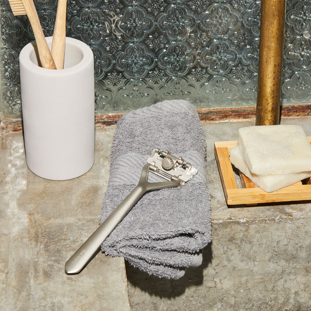 Leaf Shave The Leaf Razor – Silver