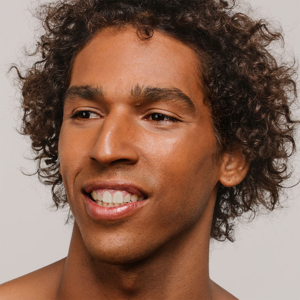 Mádara Skin Equal Foundation – Fudge 80