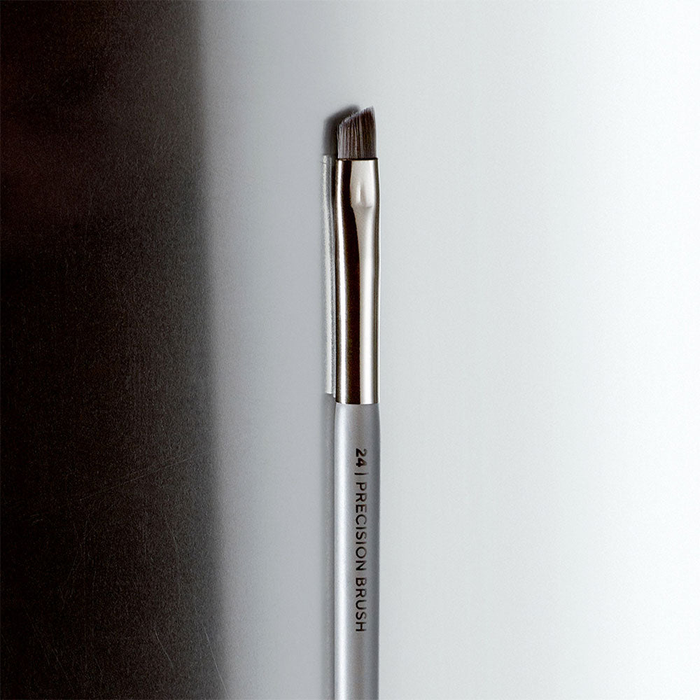 Mádara Precision Brush 24