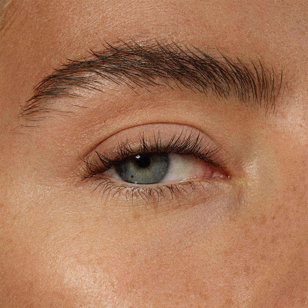 Mádara The Brow Pencil – Medium Brown 2