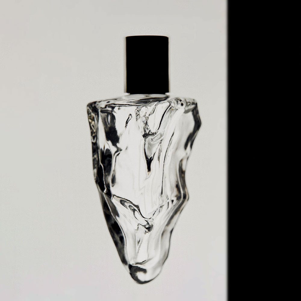 Neandertal Them – Eau de Parfum – 30ml von Euan McCall in der Duftnote Floral, Powdery, Animalic