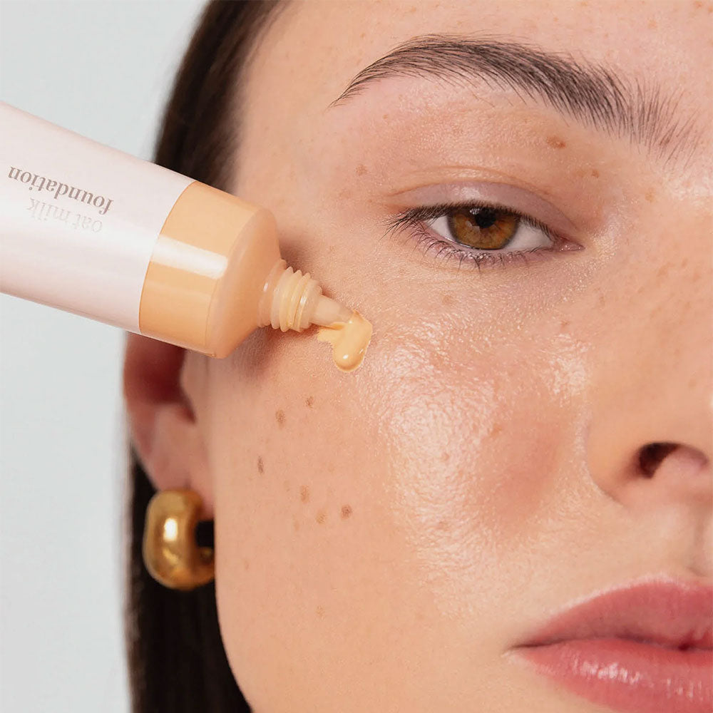 Ere Perez Oat Milk Foundation – Honey