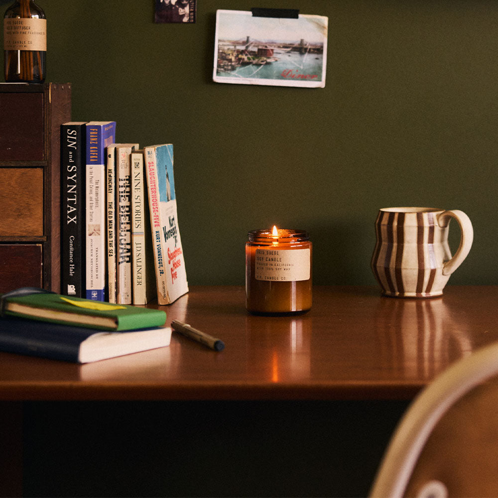 Iris Suede – Soy Candle Standard Size