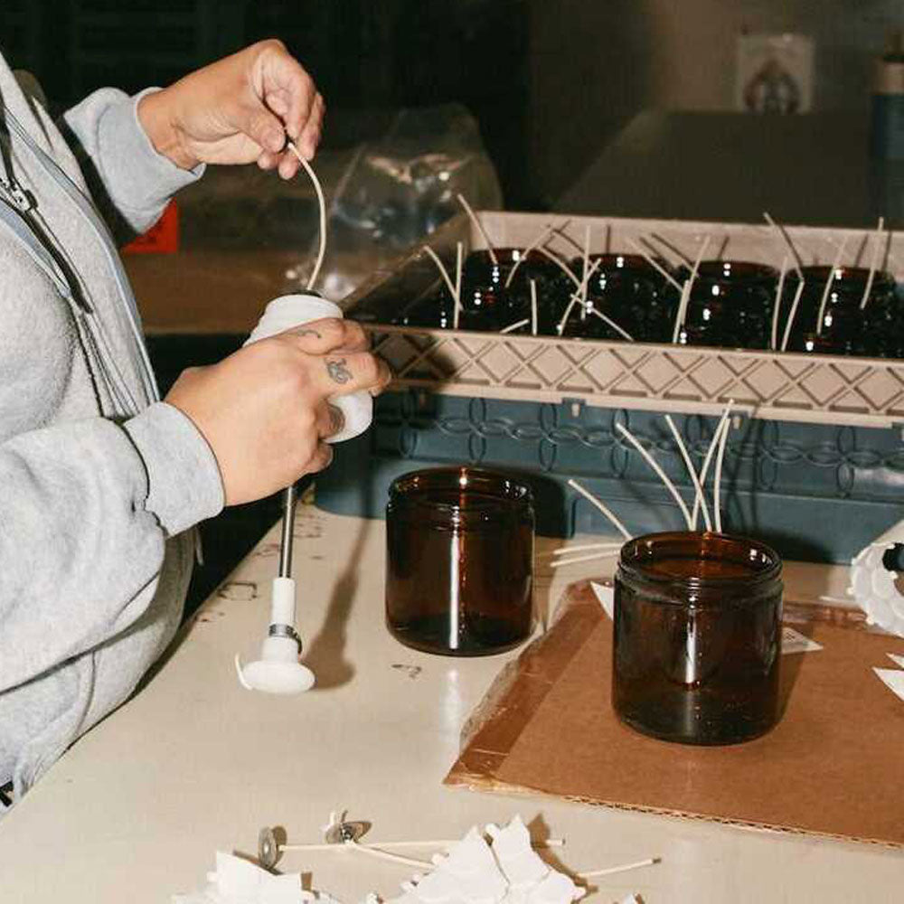 Teakwood & Tobacco – Concentrated Soy Candle Large Size