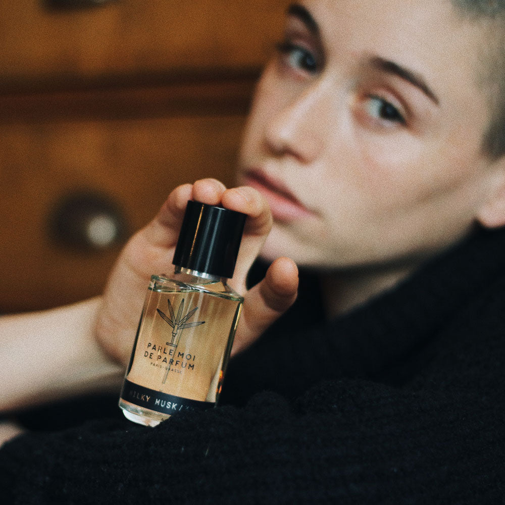 Parle Moi de Parfum Milky Musk / 39 – Eau de Parfum – Sample von Michel Almairac in der Duftnote Woody, Creamy