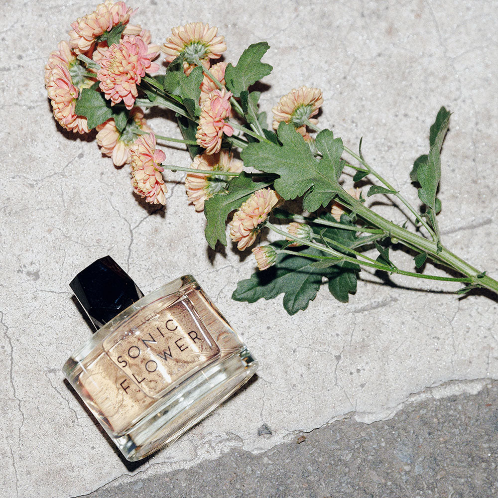 Room 1015 Sonic Flower – Eau de Parfum – 50ml von Jérôme Epinette in der Duftnote Metallisch, Blumig