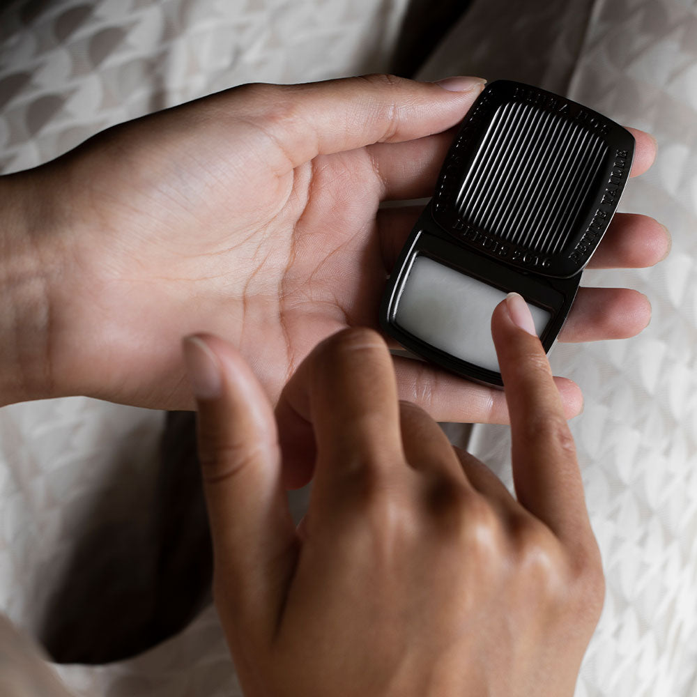 Son Venïn Pur 01 – Solid Perfume von Rosine Courage in der Duftnote Aromatisch, Würzig, Cremig