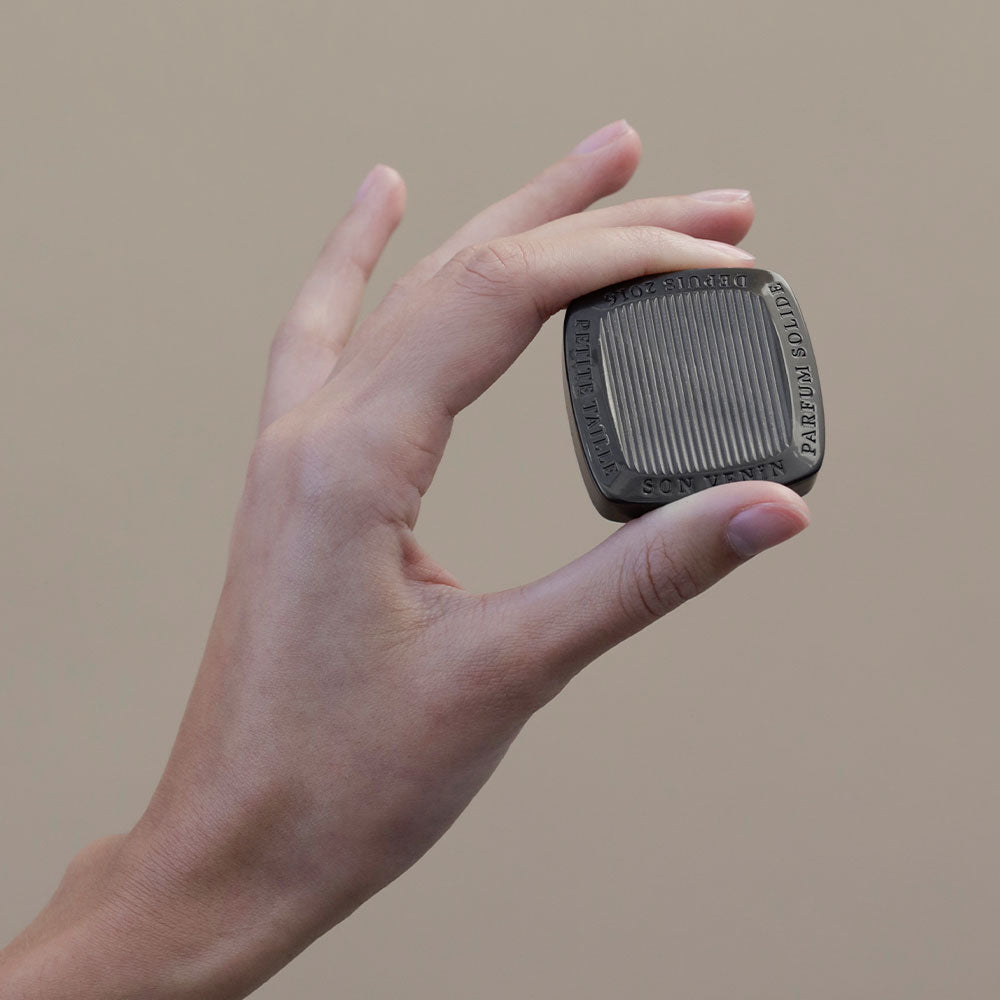 Son Venïn Pur 01 – Solid Perfume – Refill von Rosine Courage in der Duftnote Aromatisch, Würzig, Cremig