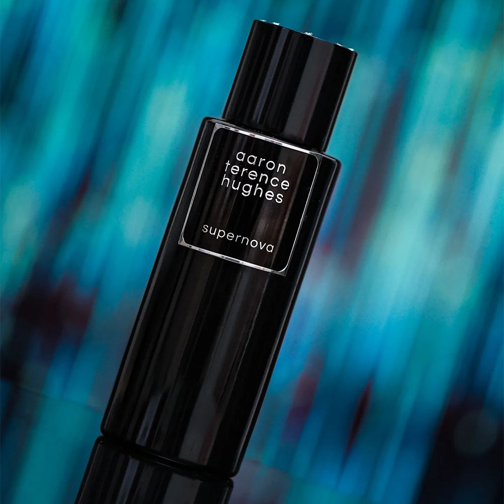 Aaron Terence Hughes Supernova – Extrait de Parfum – Sample von Aaron Terence Hughes in der Duftnote Zitrisch, Clean, Aquatisch, Fruchtig
