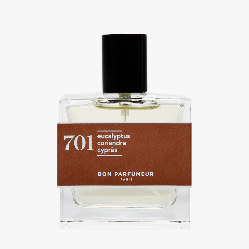 701 Eau de Parfum – Eucalyptus, Amber, White Wood – 30ml » Jetzt