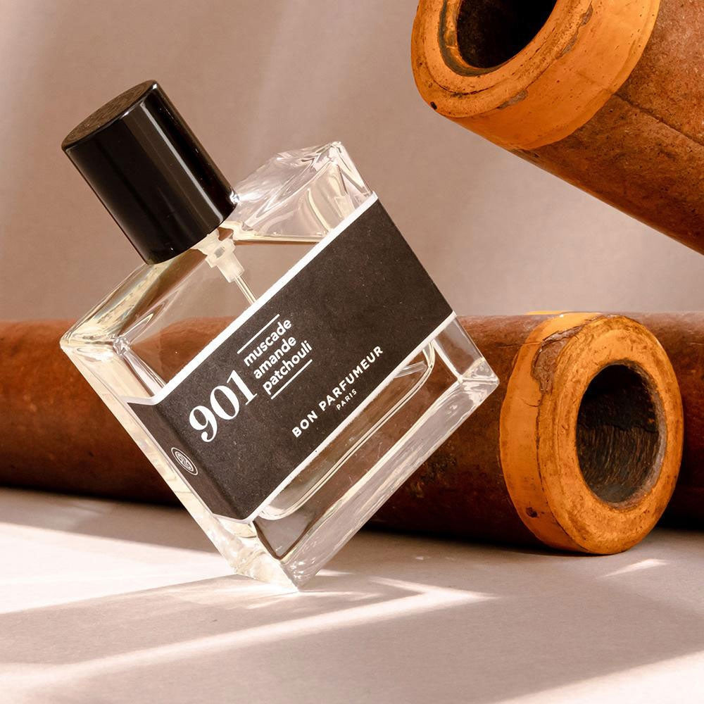Bon Parfumeur 901 Eau de Parfum – Nutmeg, Almond, Patchouli – 30ml von Corinne Cachen in der Duftnote Aromatisch, Ledrig