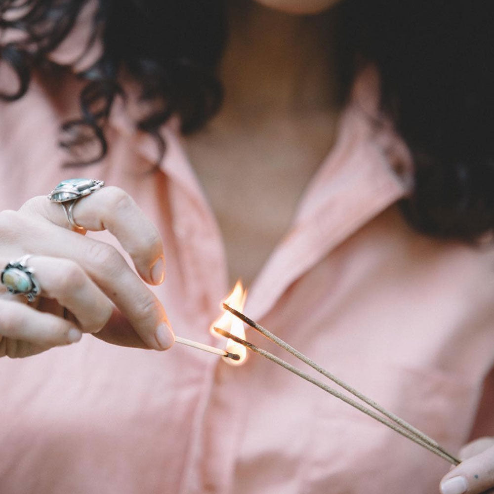 Juniper Ridge Cedar – Campfire Incense