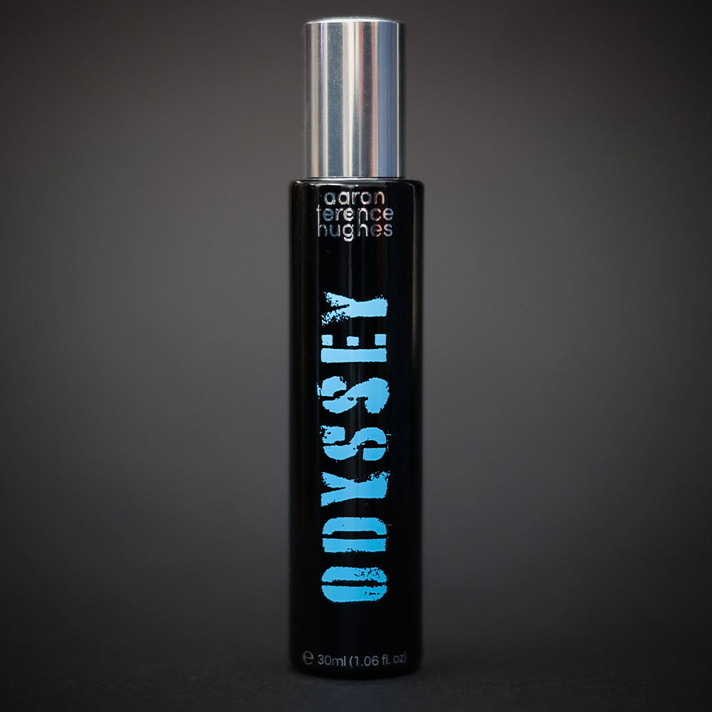 Aaron Terence Hughes Odyssey – Extrait de Parfum – 30ml von Aaron Terence Hughes in der Duftnote Aquatic, Citrusy, Woody-Citrus