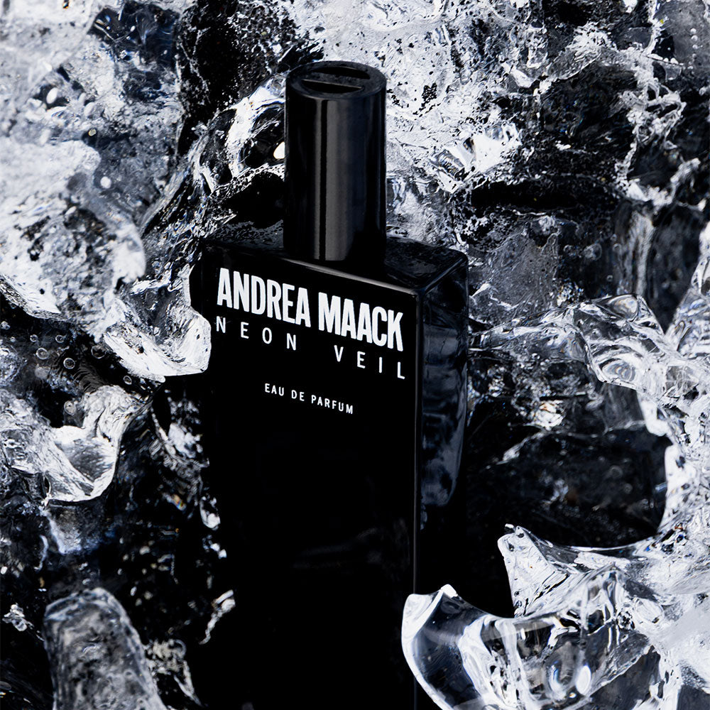 Andrea Maack Neon Veil – Eau de Parfum – 50ml von Domitille Michalon in der Duftnote Flowery, Woody