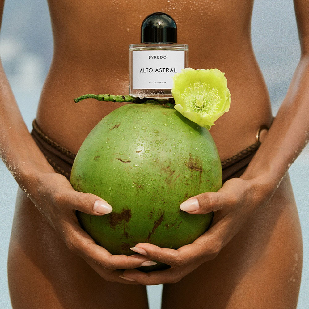 Byredo Alto Astral – Eau de Parfum – Sample von Jérôme Epinette in der Duftnote Grün, Holzig-Grün