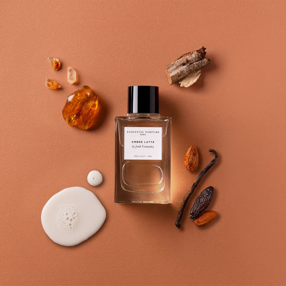 Essential Parfums Ambre Latte – Eau de Parfum – 100ml von Jordi Fernández in der Duftnote Gourmand, Holzig, Cremig
