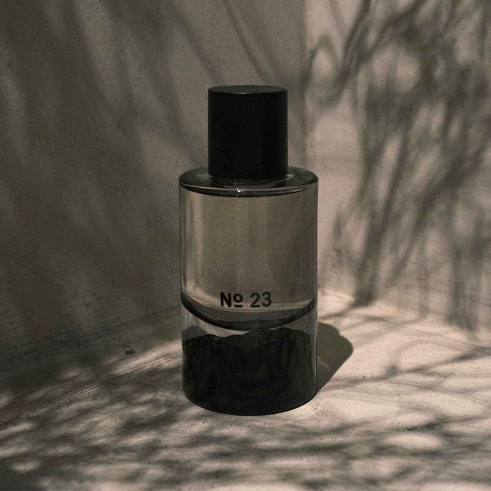Fischersund No. 23 – Eau de Parfum von Jón Þór Birgisson in der Duftnote Woody-Smoky, Resinous