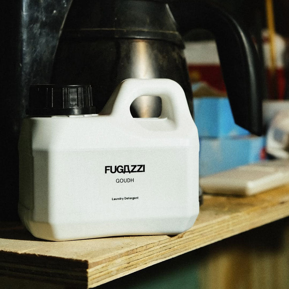 Fugazzi Goudh – Laundry Detergent in der Duftnote Animalistic, Woody