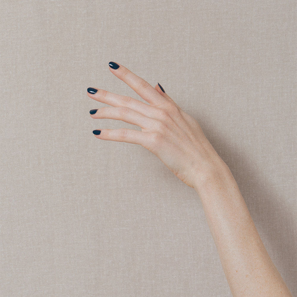 J. Hannah Blue Nudes – Nail Polish