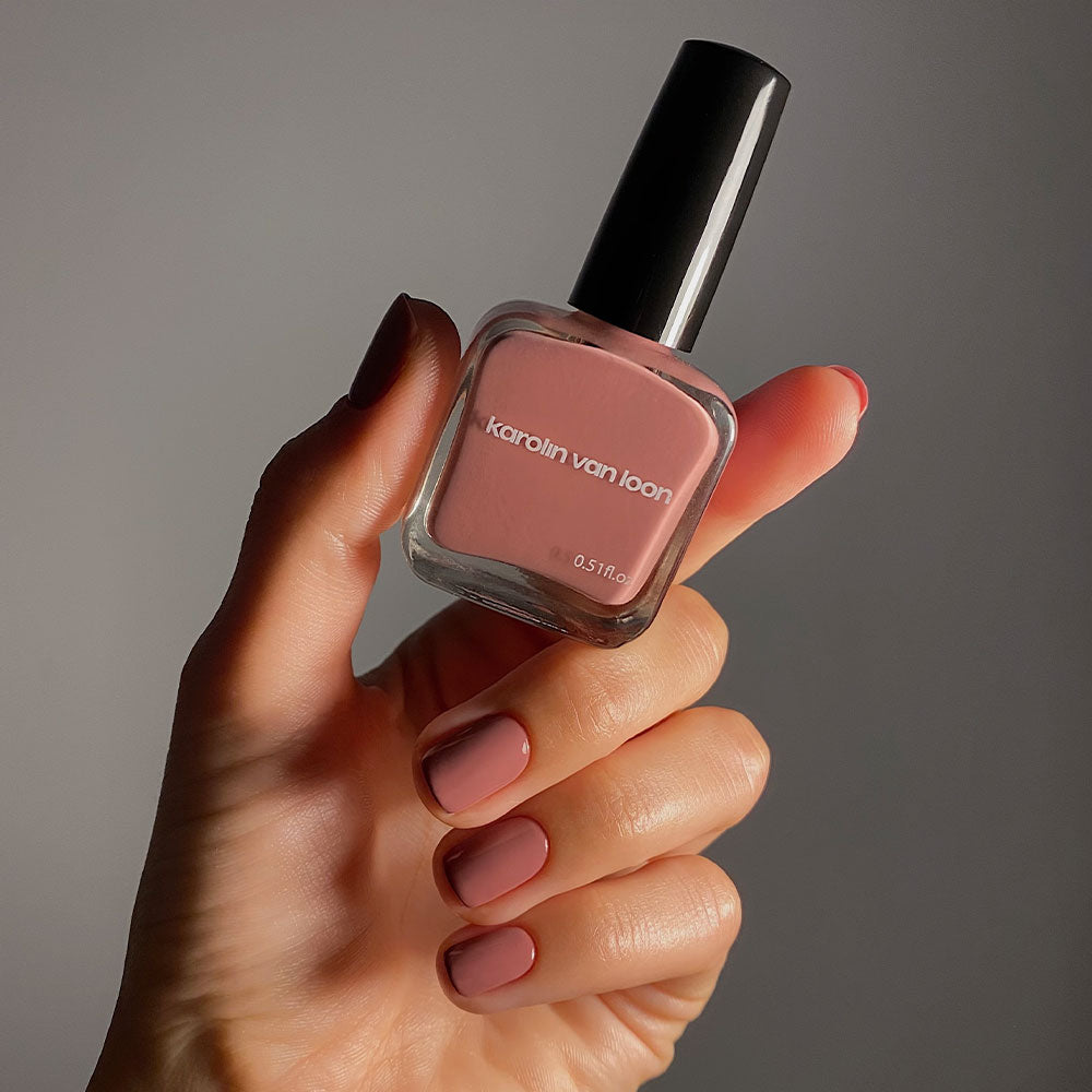 Karolin Van Loon Blush de Satin – Nail Polish