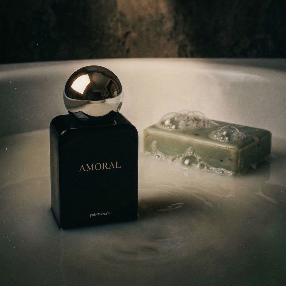 Pernoire Amoral – Extrait de Parfum – 50ml von Vincent Micotti in der Duftnote Würzig, Holzig, Rauchig