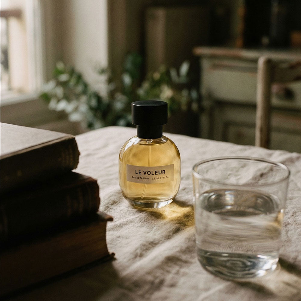 Son Venïn The Thief – Eau de Parfum – 50ml von Rosine Courage in der Duftnote Powdery, Spicy, Woody-Smoky